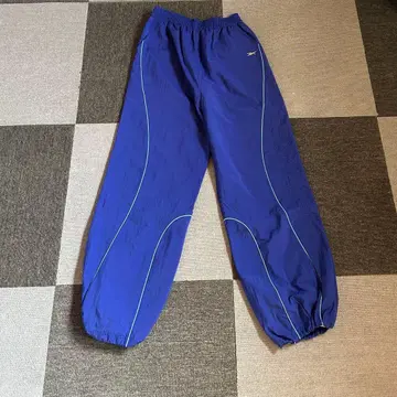 미사용 새상품 Reebok 나일론 팬츠 조거 M 사이즈 퍼플