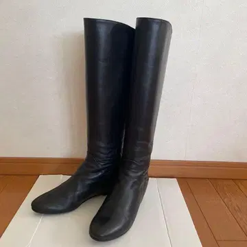 츠모리치사토 플랫 롱 부츠 23.5 블랙 가죽