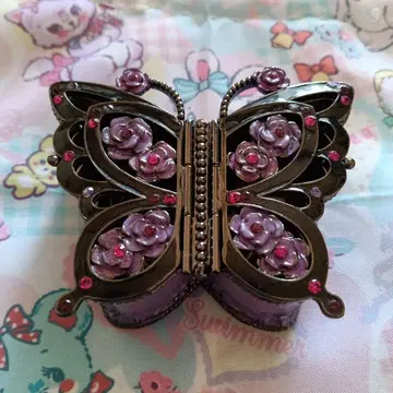 안나수이 ANNA SUI 나비 소품함