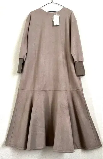 Bou Jeloud 부즈루드 롱 원피스 리브 소매 원피스 모카