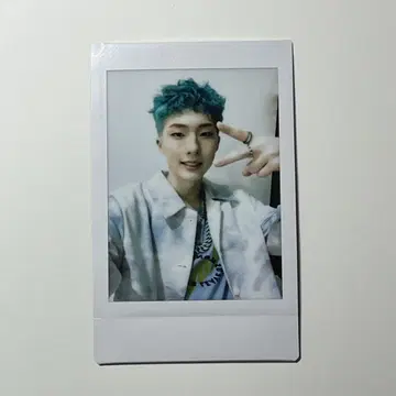 P1Harmony 지웅 트레이딩 카드 폴라로이드 타워 레코드 혜택