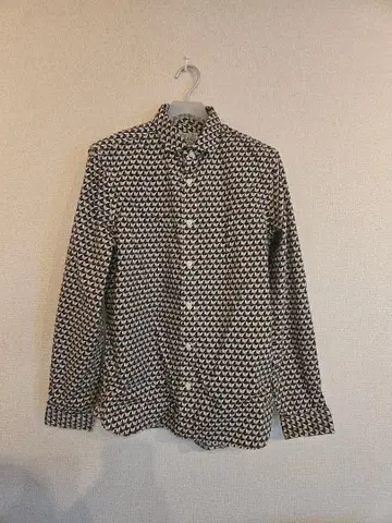 기하학 패턴 긴팔 셔츠 junmen