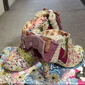 Irregular Choice 부티 핑크