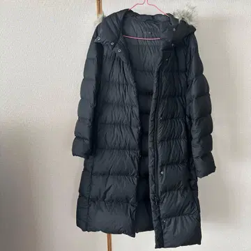 블랙 다운 코트 M 사이즈