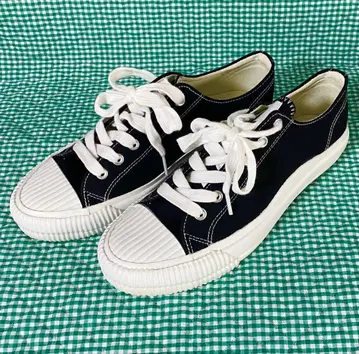 여성용 스니커즈 IF/IF 블랙 25cm 미사용 새상품