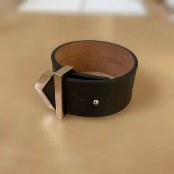 MAISON BOINET 가죽 뱅글