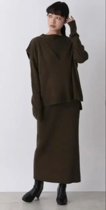 lowrys farm 니트 베스트 세트 다크 브라운