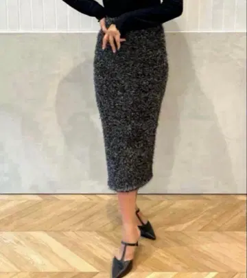 새상품급 eimy istoire Starry 내로우 펜슬 니트 스커트