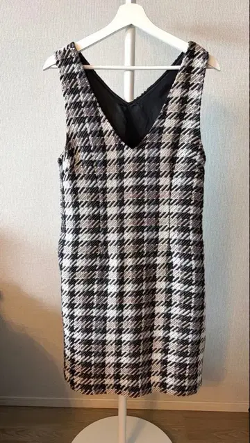 [스웨이드] V넥 롱 오버롤 스커트