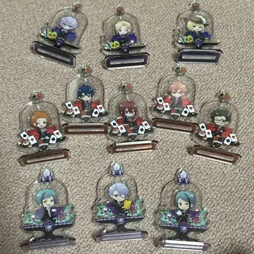 트위스테 시스루 아크릴 스탠드