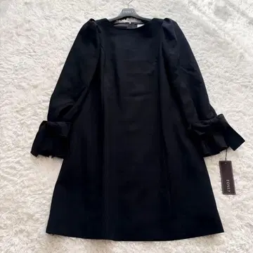 새상품 택 포함 폭시 슬리브 원피스 리본 울 퍼프 슬리브