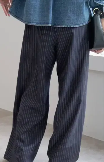 Spick and Span 트로 스트레치 이지 팬츠 네이비 베이스 38