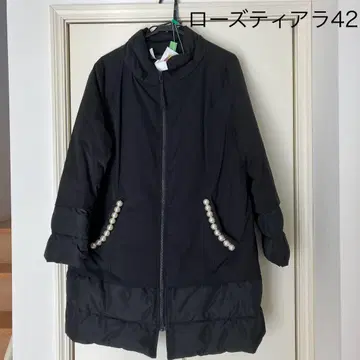 로즈 티아라 다운 코트 42