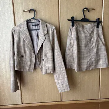 헤더 셋업 자켓 스커트