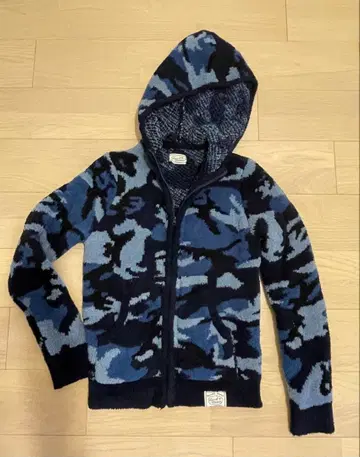 로컬 모션 카모 패턴 후드티