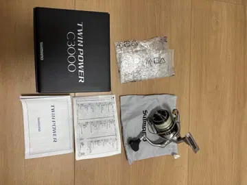 Shimano TWIN POWER C3000 스피닝 릴