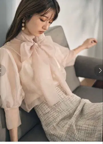 LILY BROWN 래글런 오간자 보타이 블라우스 핑크