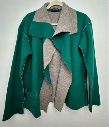 히로코코시노 HIROKO KOSHINO 울 가디건