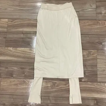 미사용 새상품 리브 소재 레깅스 스커트 M 사이즈