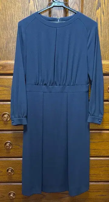 폴 스튜어트 다크 네이비 원피스 사이즈 6