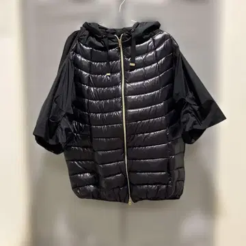 HERNO 헬노 하프 슬리브 절개 라이트 다운 자켓