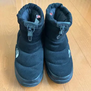 THE NORTH FACE 블랙 부츠