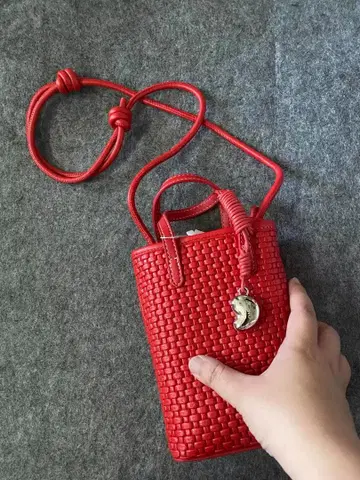 레드 뜨개질 스마트폰 숄더백