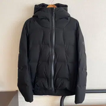 데상트 올테라인 샤틀 S 미즈사와 다운 DESCENTE