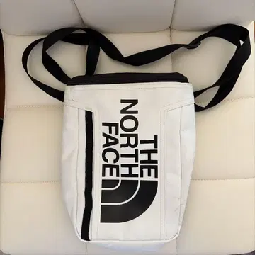 THE NORTH FACE 숄더백 화이트/블랙