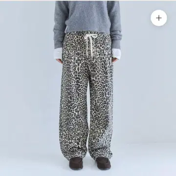 Sea Room Lynn 허리 개더-Canvas 스트레이트 팬츠