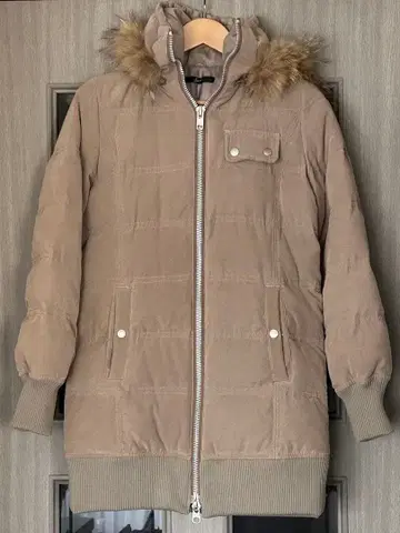 멜로즈 Soffitto 후드 부착 다운 코트