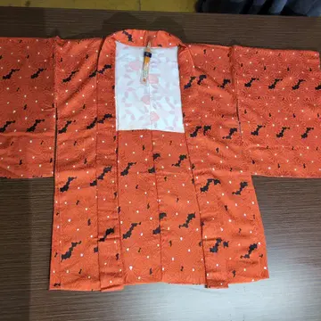 오렌지 국화 무늬 겉옷