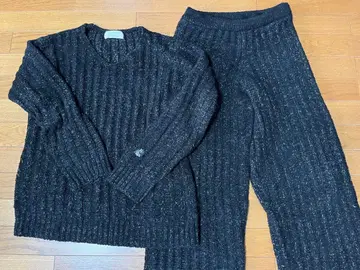 gelato pique Joel Robuchon 젤라또피케 상하의 세트