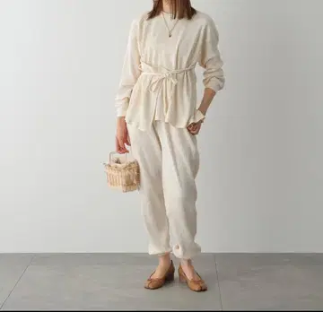 [ BASE RANGE ] 베이 랑주 긴팔 티셔츠