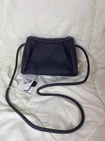 가죽 숄더백 블랙