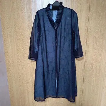 세련된 외출복 다크 블루 프릴 장식 레이스 원피스