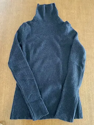 A.P.C. 아페쎄 터틀넥