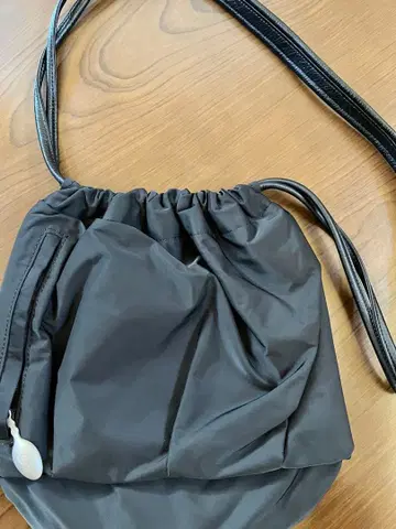 HIROKO HAYASHI 숄더백 블랙