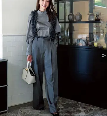 새상품 미사용 Secret Trophy 튤 서스펜더 팬츠 그레이