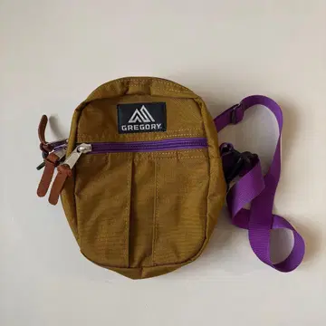 GREGORY 숄더백 카키