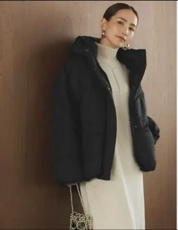 리디 미사용 후드 부착 스탠드 카라 페이크 다운 패딩 자켓 M