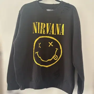 THRIFTY LOOK NIRVANA 데미지 가공 맨투맨