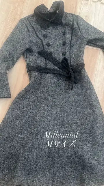 Millennial M 사이즈 그레이 계열 롱 드레스