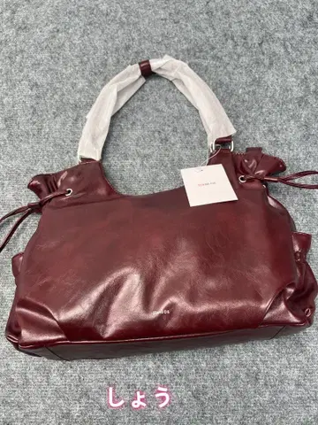 STAND OIL 빨간색 숄더백