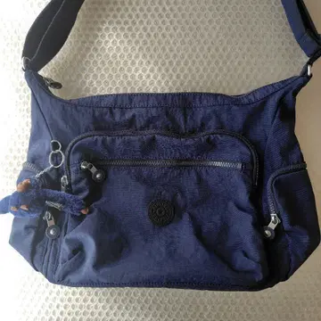 키플링 숄더백 네이비