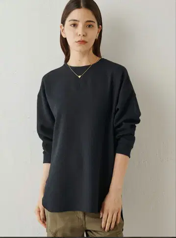 Whim Gazette V 가제트 풀오버