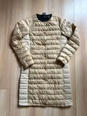 베이지 롱 다운 자켓 얇은 소재 다운 다운