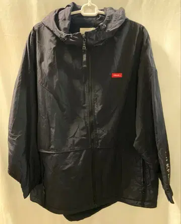 MILKFED. 밀크페도 후드 부착 나일론 자켓 아우터