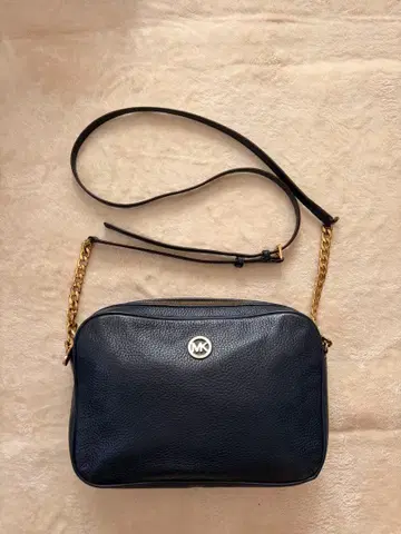 새상품급 MICHAEL KORS 네이비 가죽 숄더백