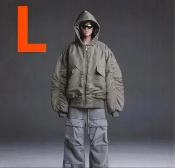 ENTIRE STUDIOS XB-70 BOMBER 23AW L